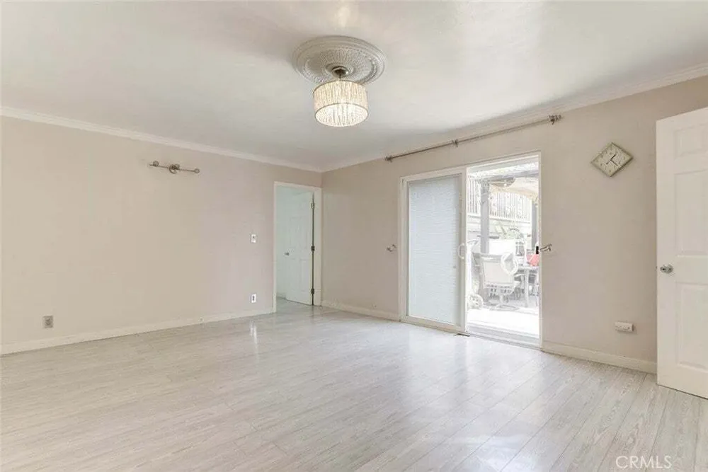 314 E Randolph St, Glendale, CA 91207