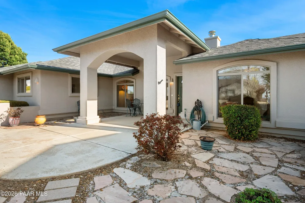 377 Prescott Dr, Prescott, AZ 86301