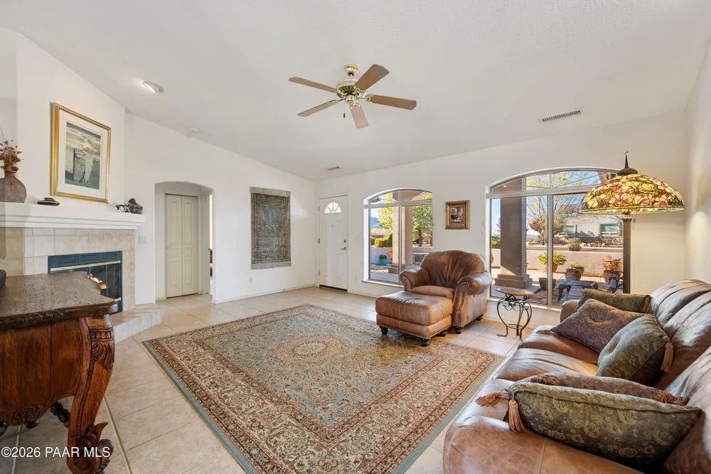 377 Prescott Dr, Prescott, AZ 86301