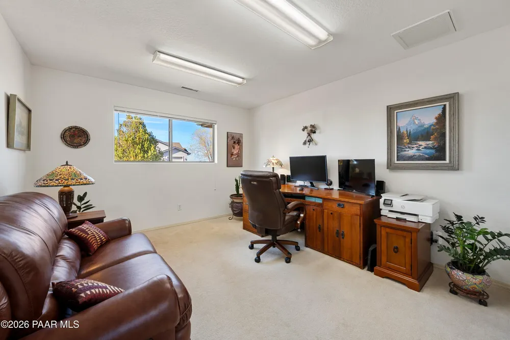 377 Prescott Dr, Prescott, AZ 86301