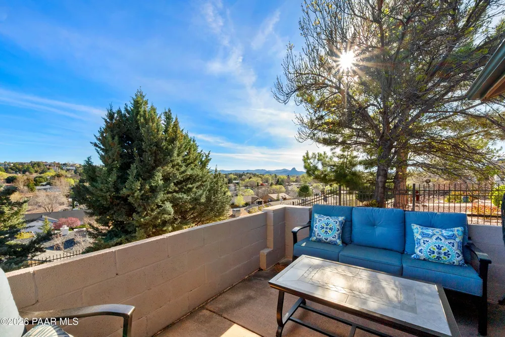 377 Prescott Dr, Prescott, AZ 86301