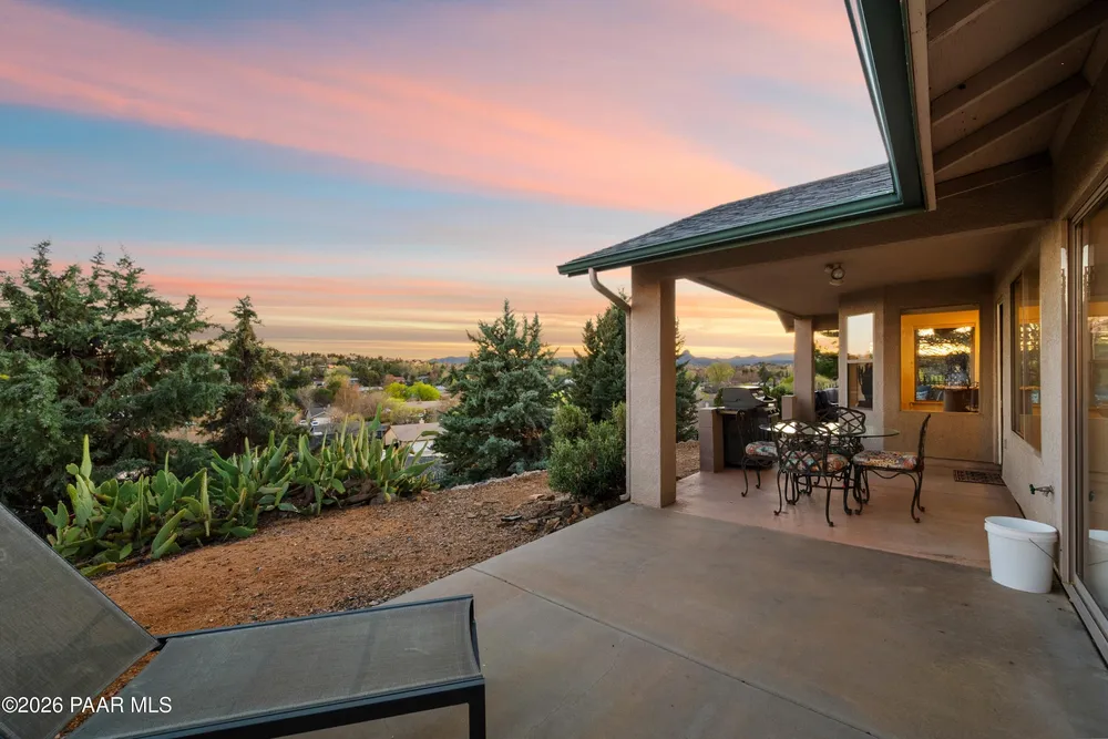 377 Prescott Dr, Prescott, AZ 86301