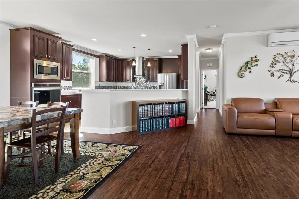 SE Oswego, Prineville, OR 97754
