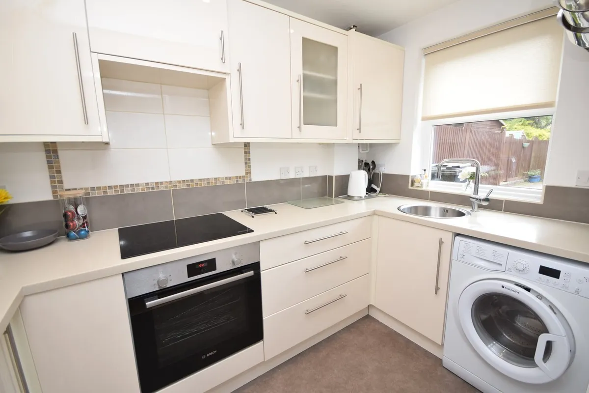 Pengilly Road, Farnham, Surrey, GU9