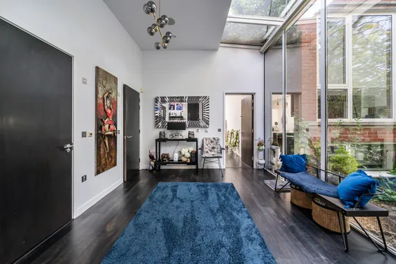 Ebury Mews, London, N5