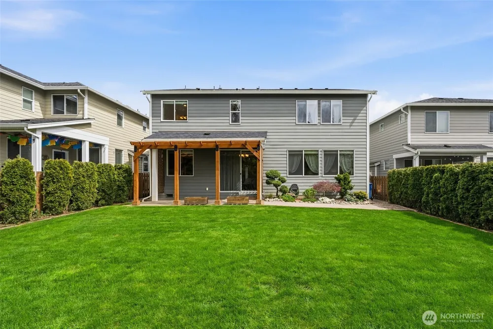 32355 48th Ave S, Auburn, WA 98001