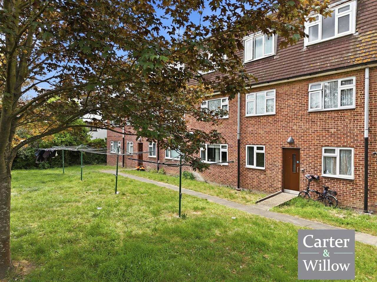 Norton Road, Dagenham, Essex Image 9