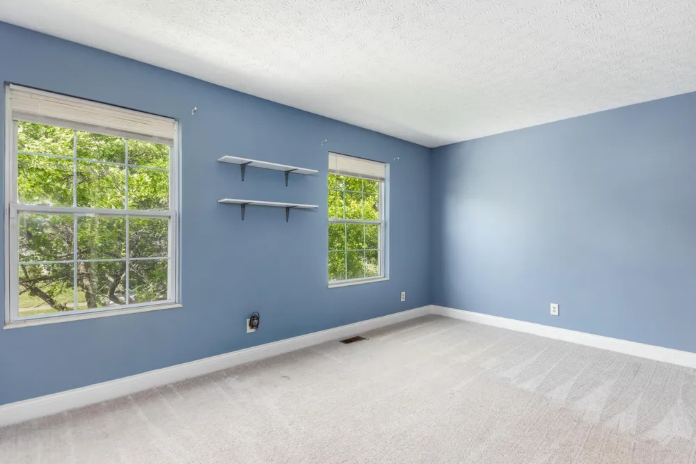 2253 Autumn Village Ct, Columbus, OH 43223