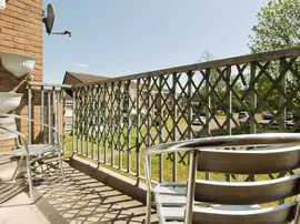 George Lambton Avenue, Newmarket thumb 3