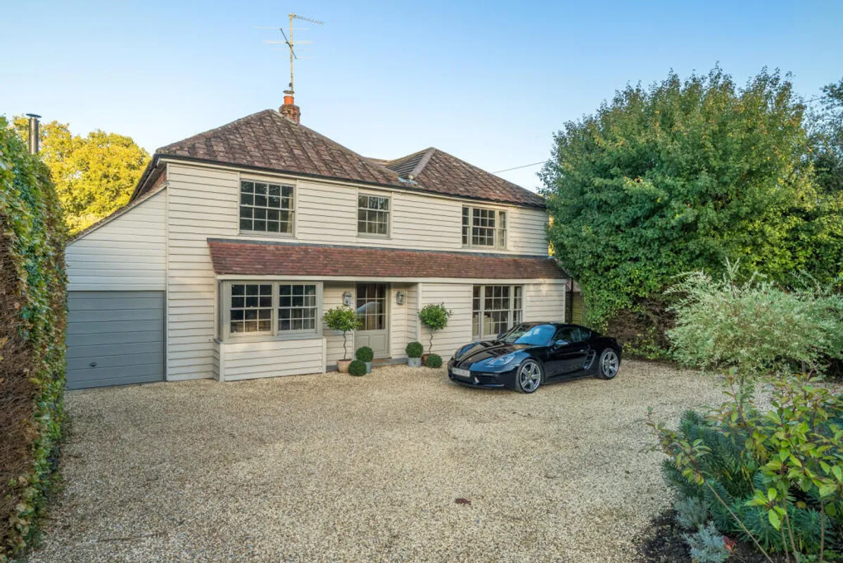 Frith End Road, Frith End, Near Farnham, GU35