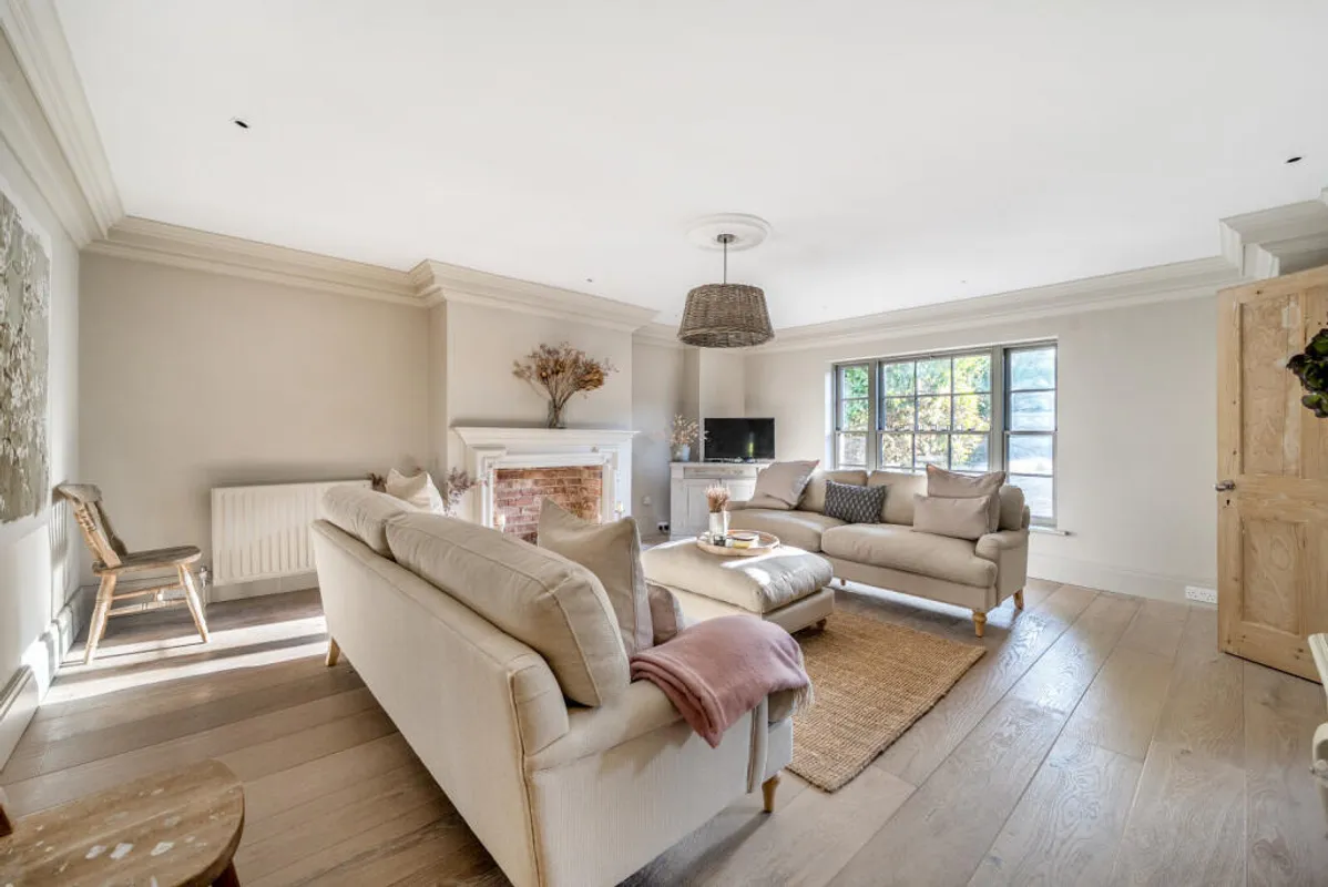 Frith End Road, Frith End, Near Farnham, GU35