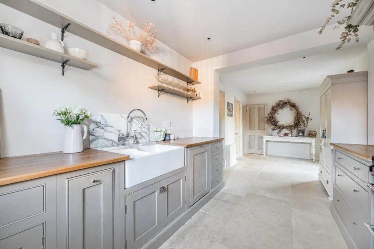 Frith End Road, Frith End, Near Farnham, GU35