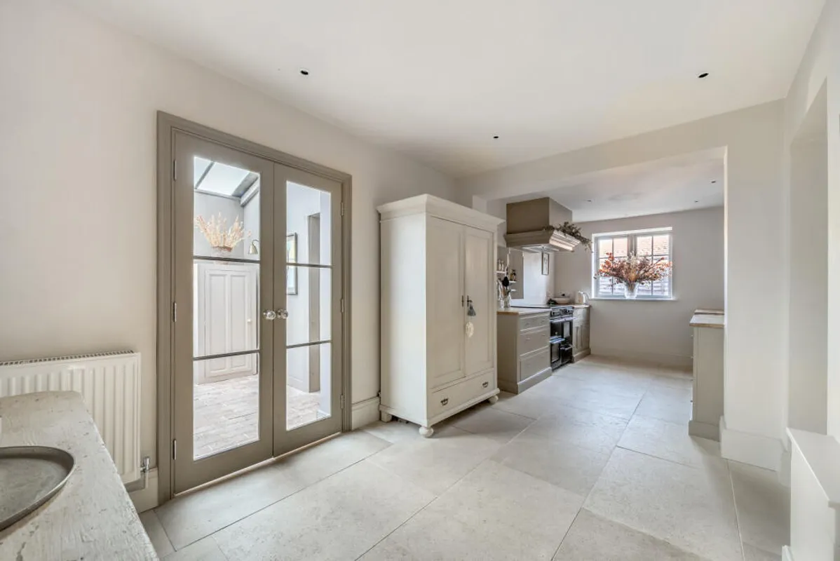 Frith End Road, Frith End, Near Farnham, GU35