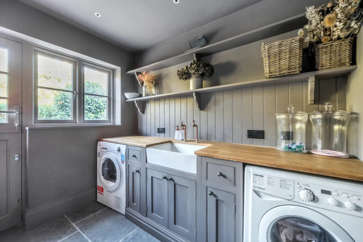 Frith End Road, Frith End, Near Farnham, GU35