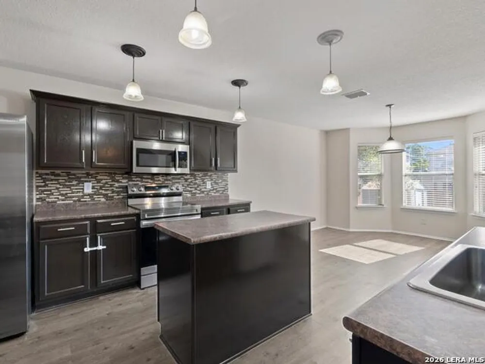 3706 Tanner Fields, Converse, TX 78109