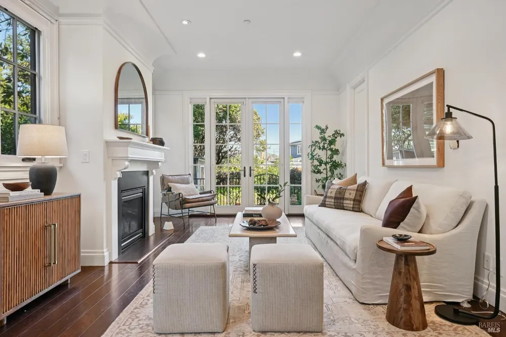 1 Tamalpais Commons Ln, Mill Valley, CA 94941