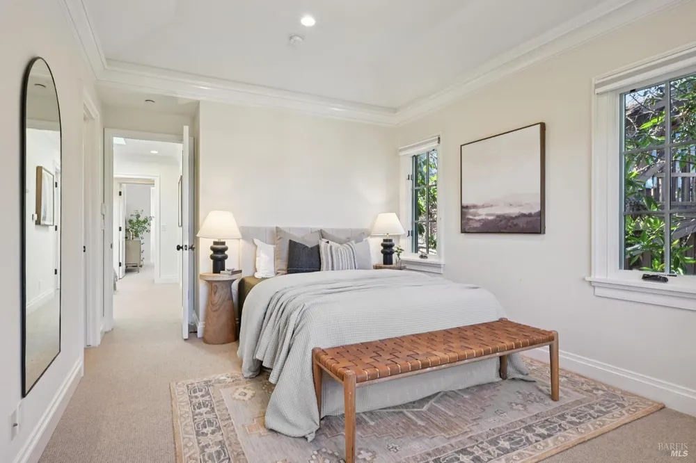 1 Tamalpais Commons Ln, Mill Valley, CA 94941