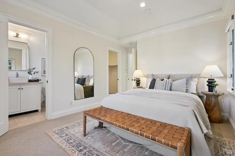 1 Tamalpais Commons Ln, Mill Valley, CA 94941