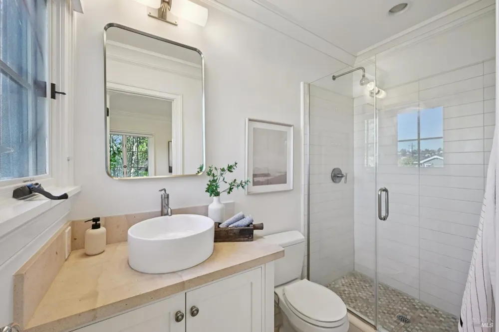 1 Tamalpais Commons Ln, Mill Valley, CA 94941