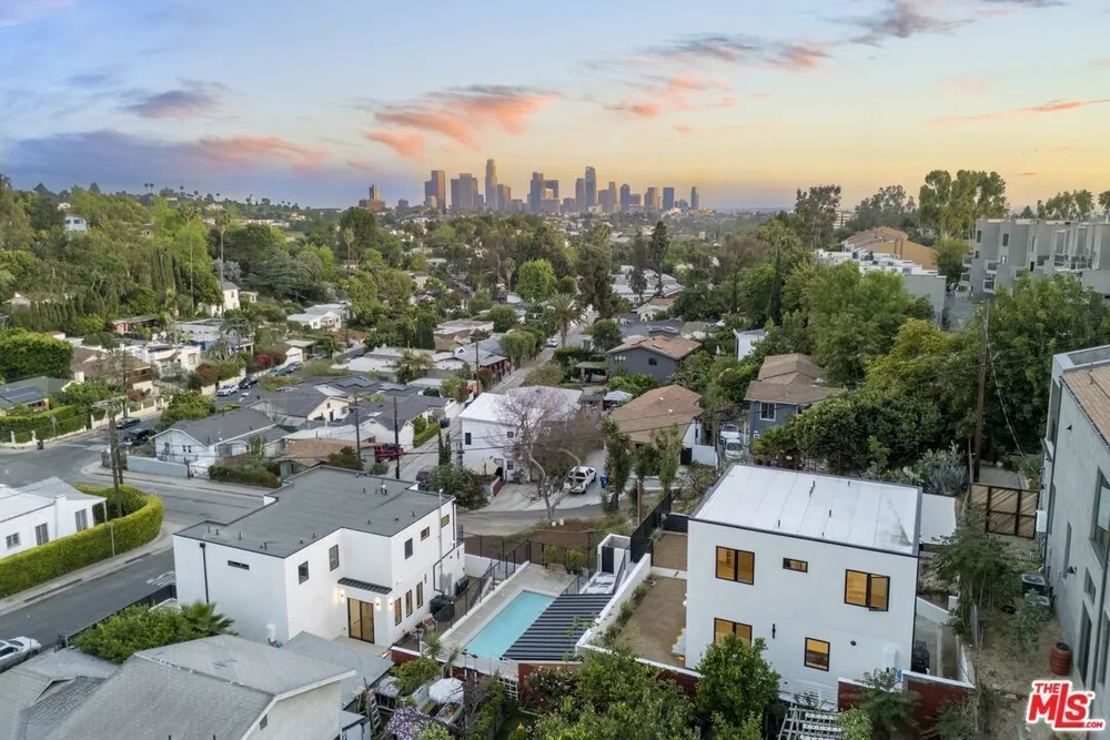 1903 Lake Shore Ave, Silver Lake, CA 90039
