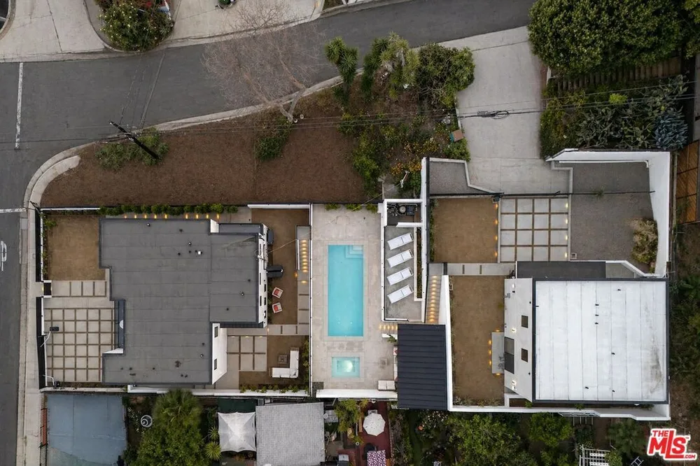1903 Lake Shore Ave, Silver Lake, CA 90039