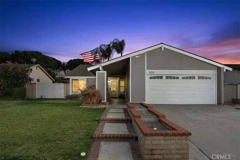 1130 Zircon St, Corona, CA 92882