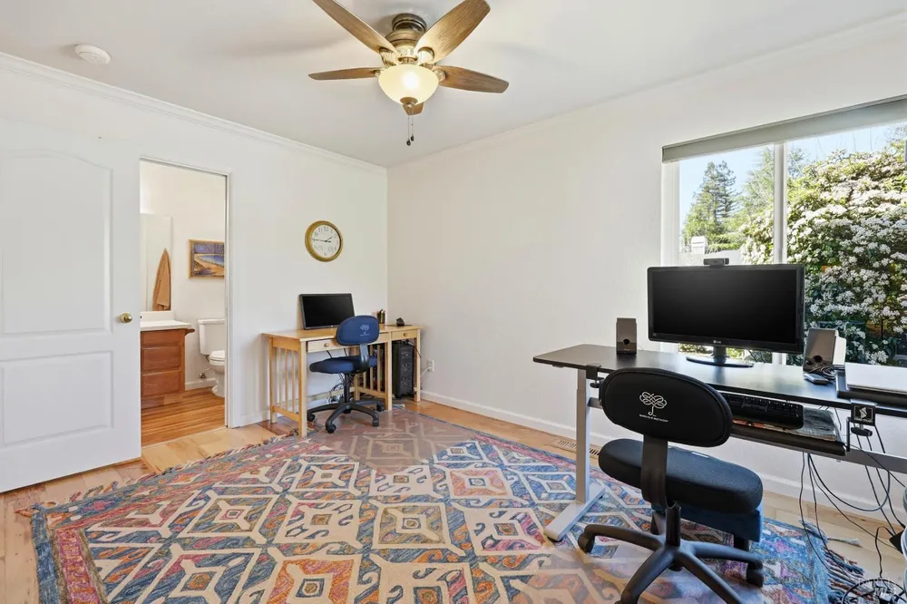 180 Barrio Way, Windsor, CA 95492