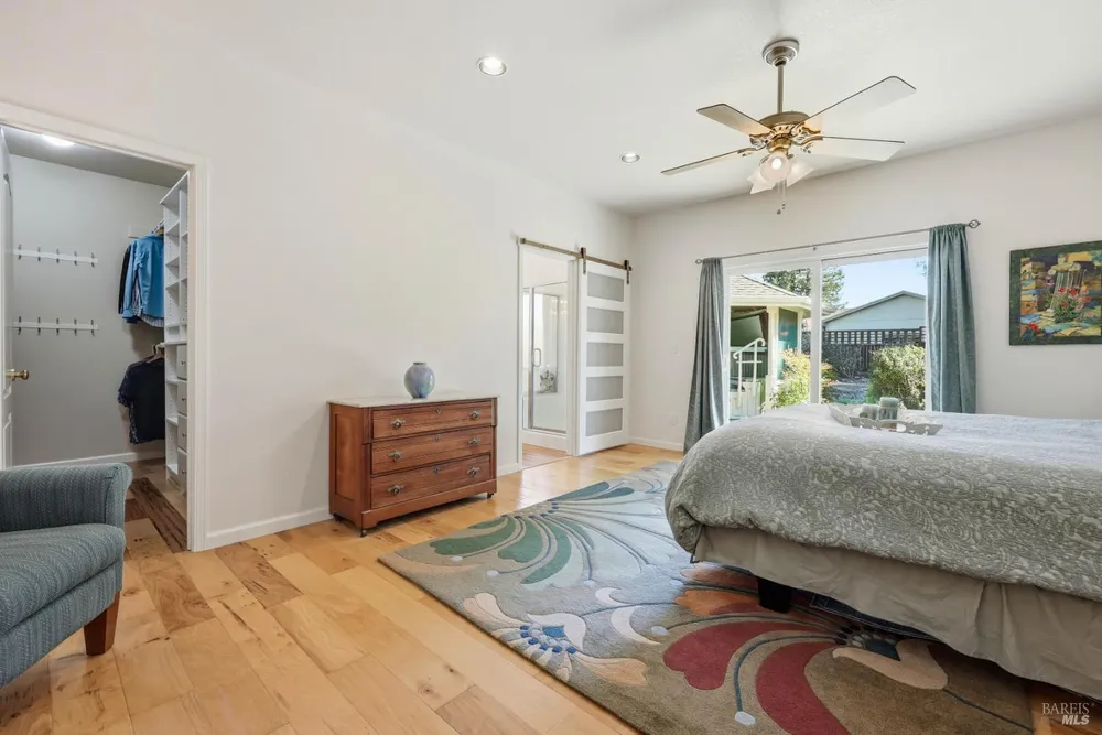 180 Barrio Way, Windsor, CA 95492