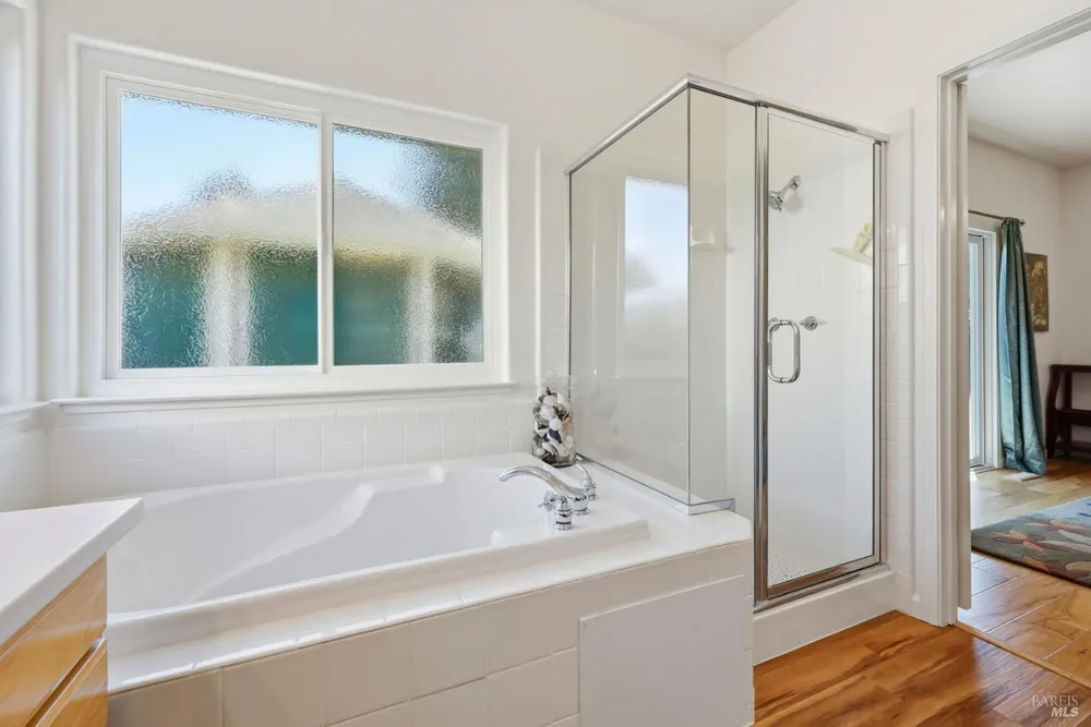 180 Barrio Way, Windsor, CA 95492