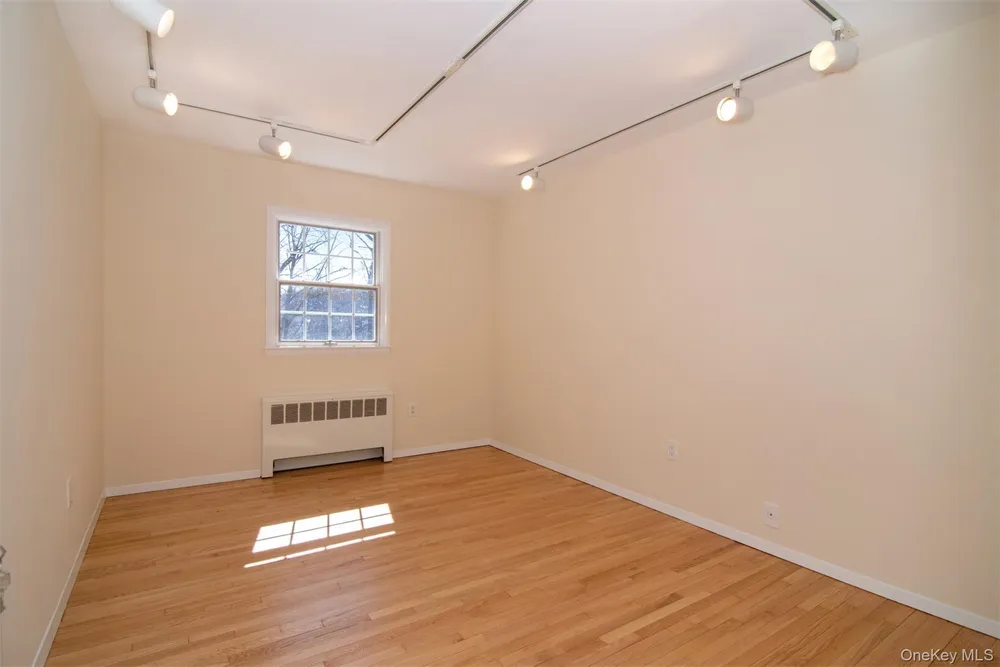 45 Myrtle Ave, Dobbs Ferry, NY 10522