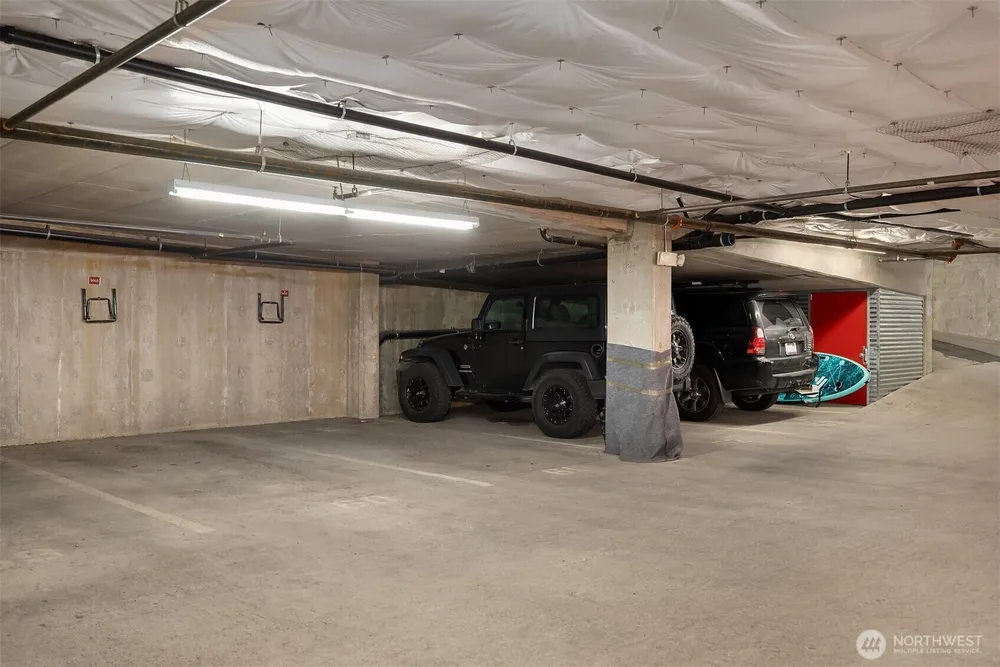 2960 Eastlake Ave E, Seattle, WA 98102