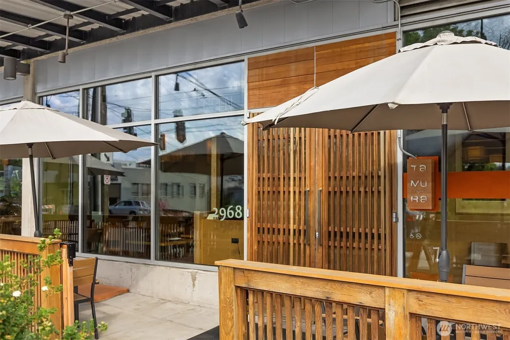 2960 Eastlake Ave E, Seattle, WA 98102