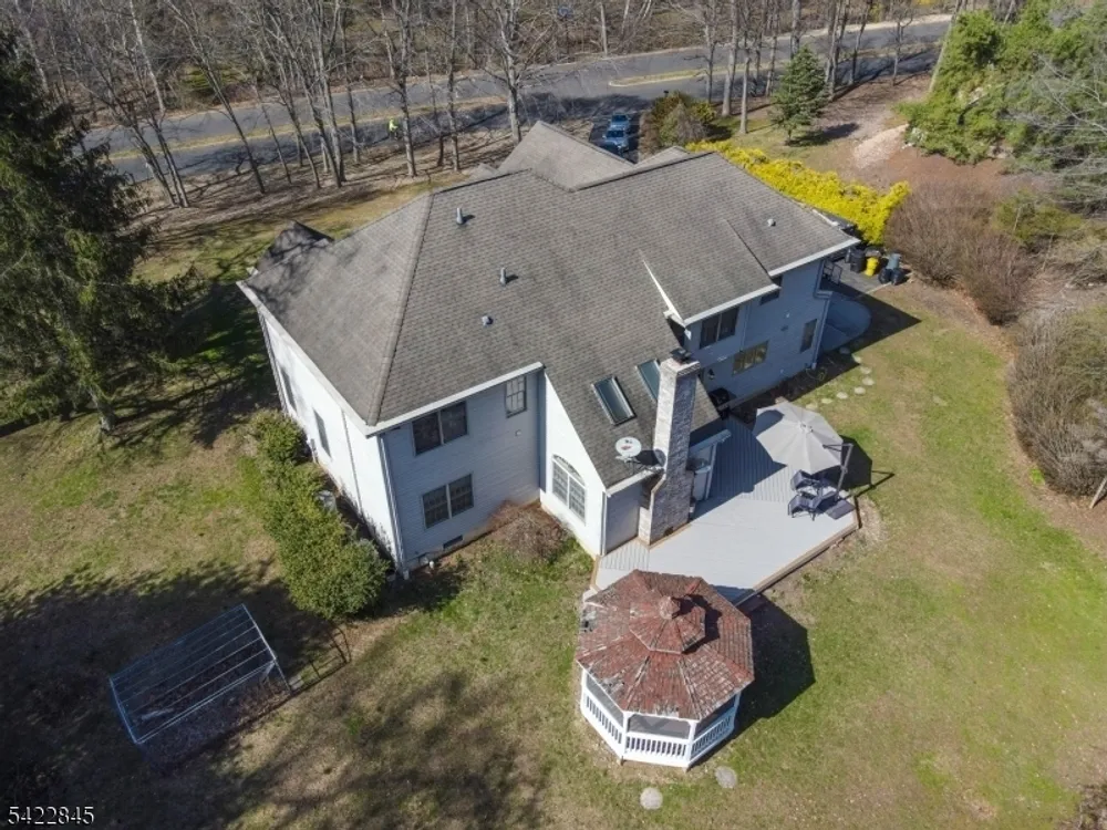 15 Scenic Dr, Mercer, Ewing Township, NJ 08628