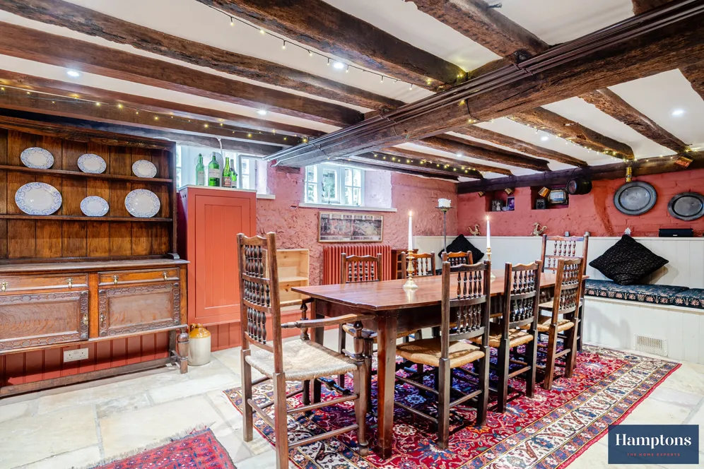 Bury Farm, Amersham, HP7 photo 3