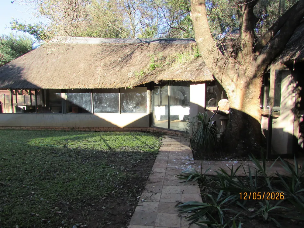 South Africa, North West, Melodie, Annaboom street, 15