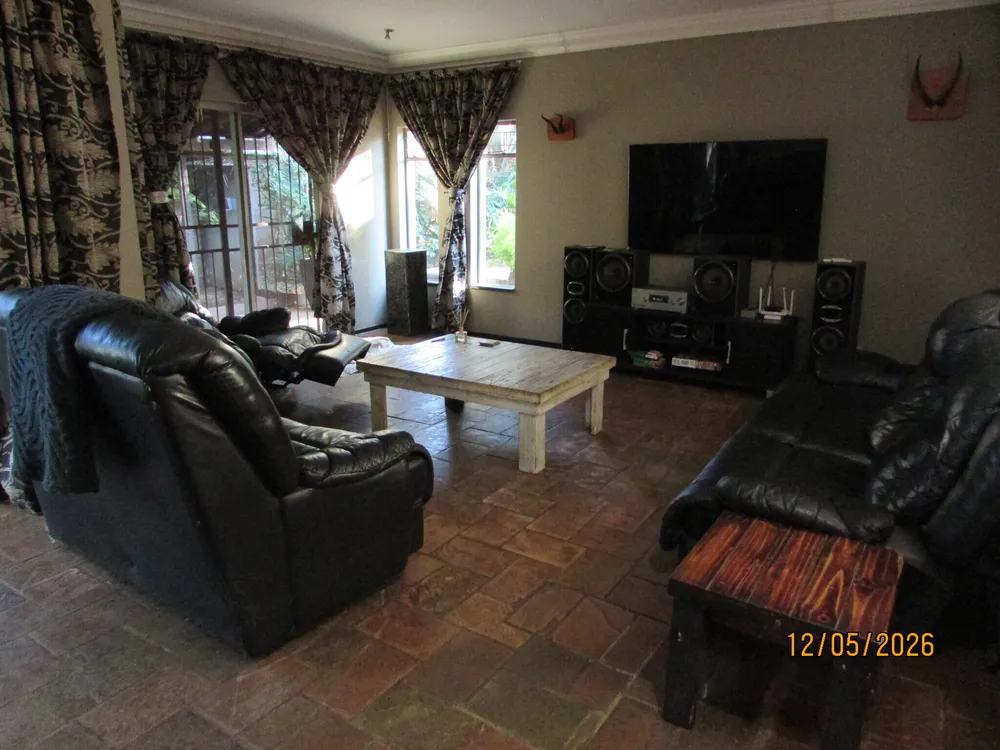 South Africa, North West, Melodie, Annaboom street, 15