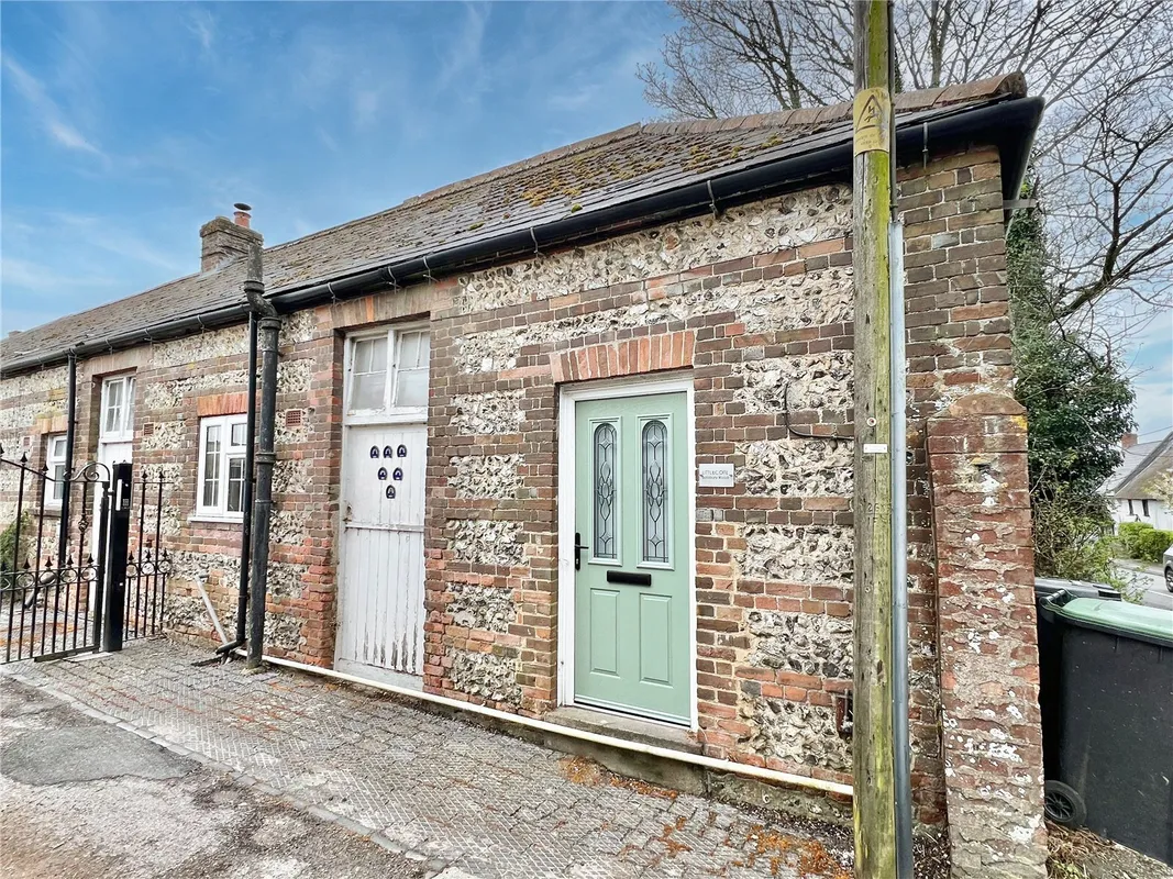 Salisbury Road, Pimperne, Blandford Forum, Dorset, DT11