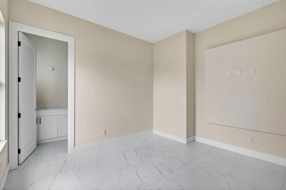 1974 SW Idaho Ln, Port St Lucie, FL 34953