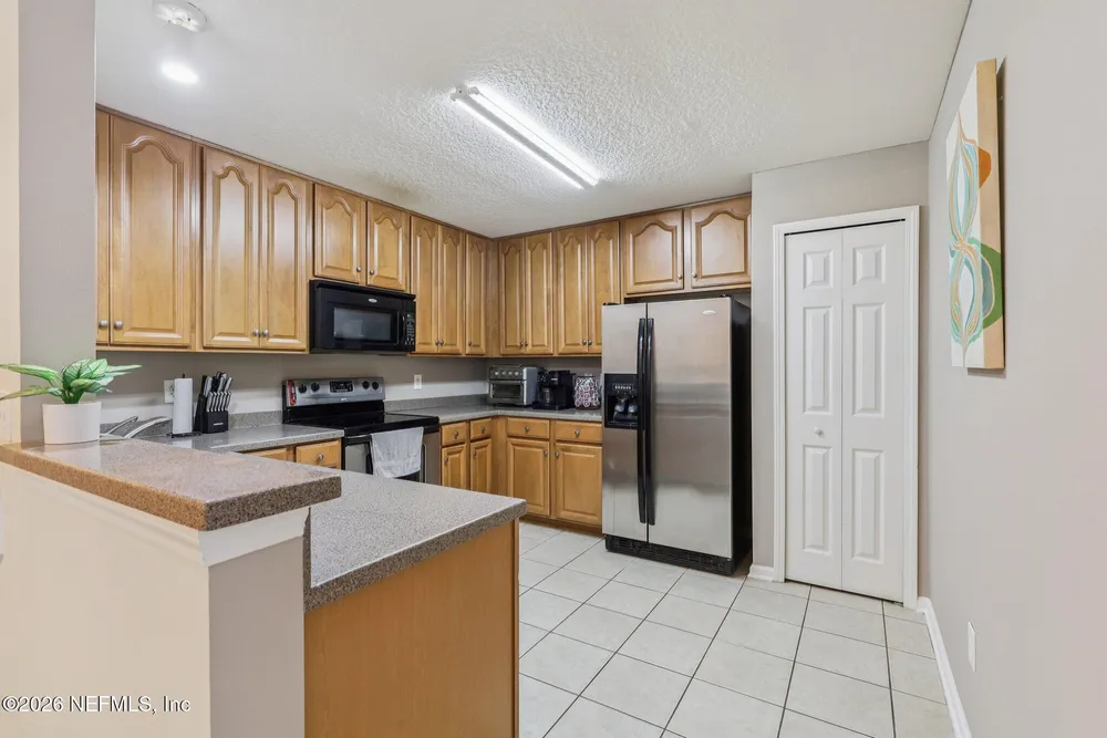 4240 Migration Dr, Jacksonville, FL 32257