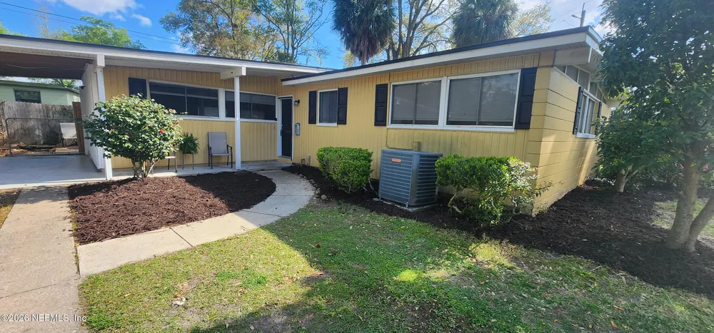1044 Halifax Rd, Jacksonville, FL 32216