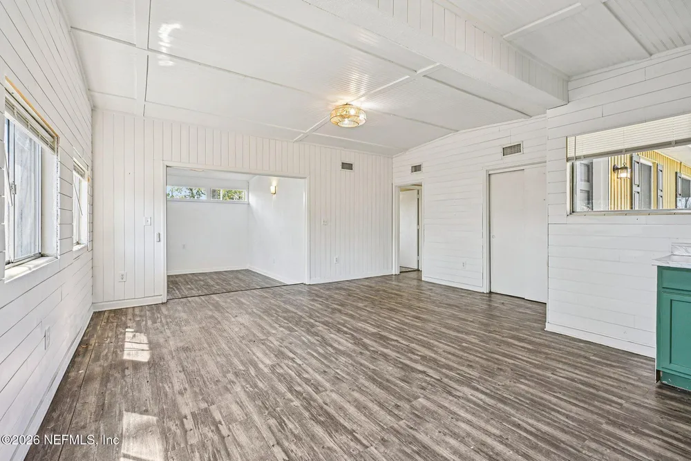 1044 Halifax Rd, Jacksonville, FL 32216