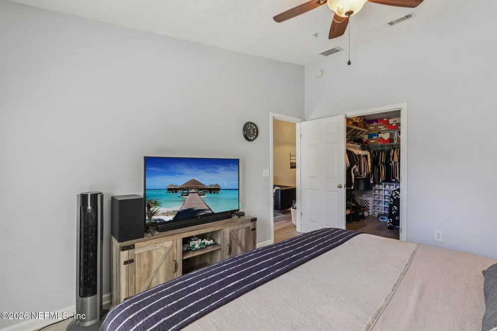 4240 Migration Dr, Jacksonville, FL 32257