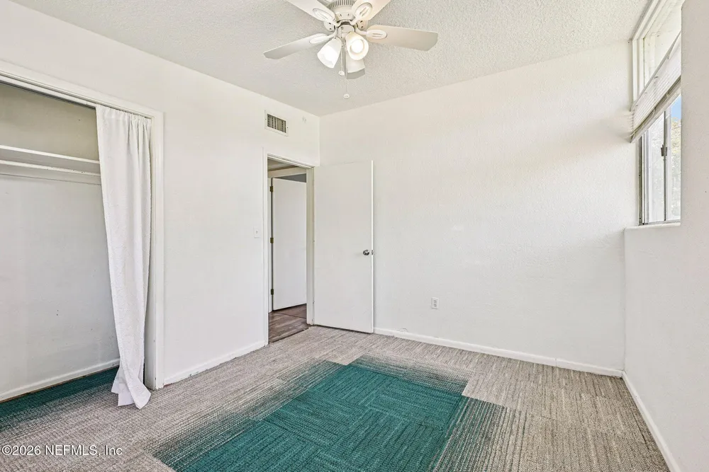 1044 Halifax Rd, Jacksonville, FL 32216