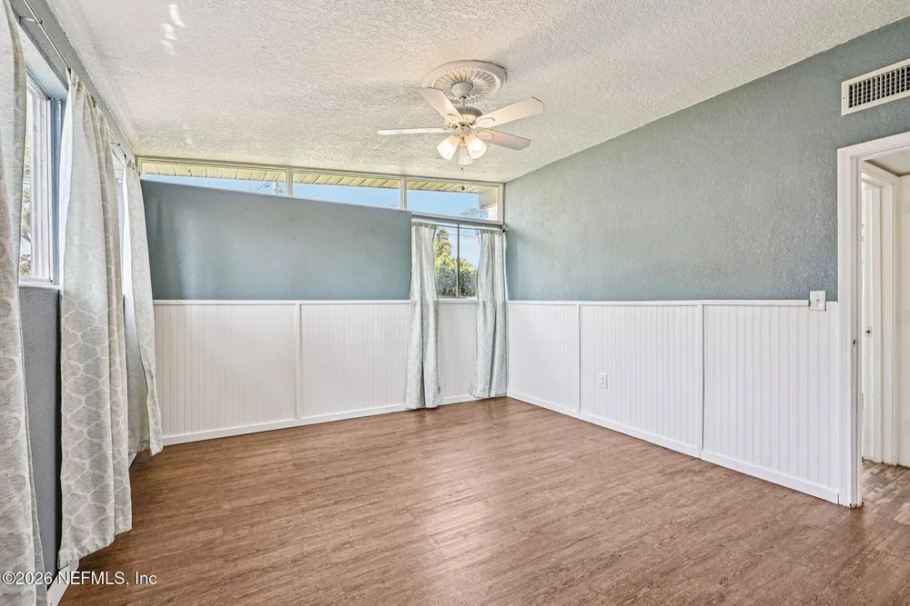 1044 Halifax Rd, Jacksonville, FL 32216