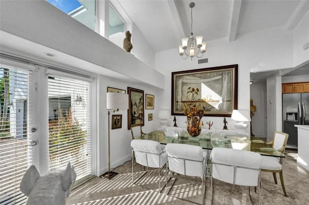 2525 SE 7th Dr, Pompano Beach, FL 33062