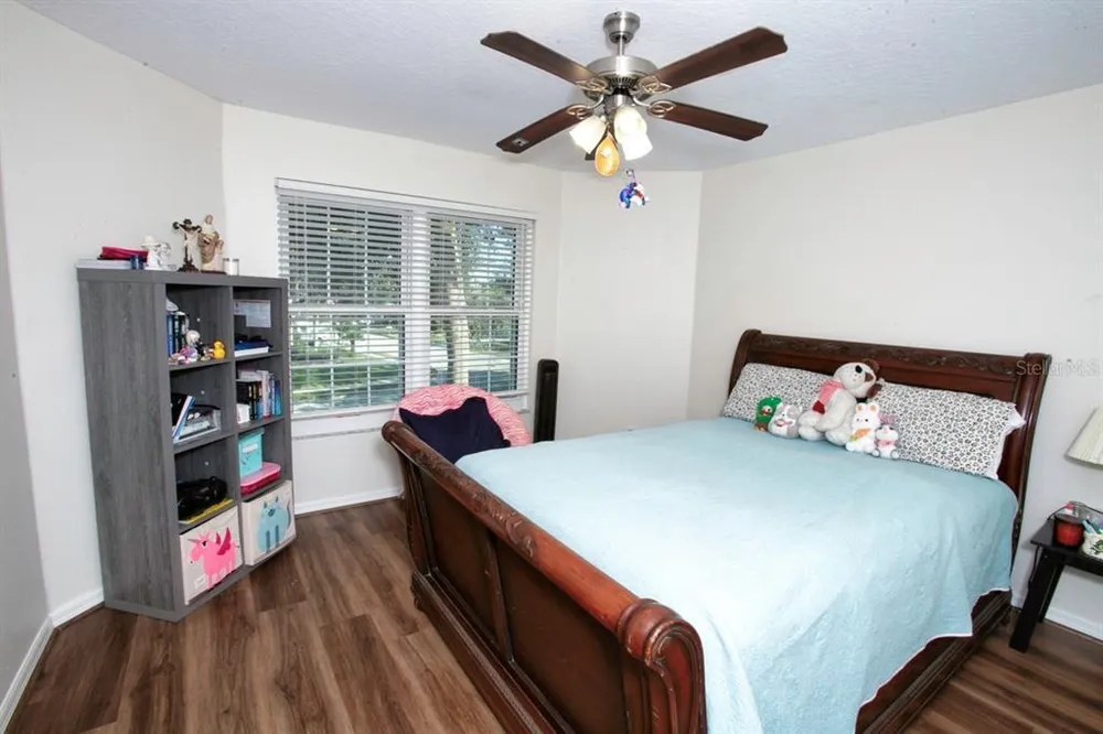208 36th St NE, Bradenton, FL 34208