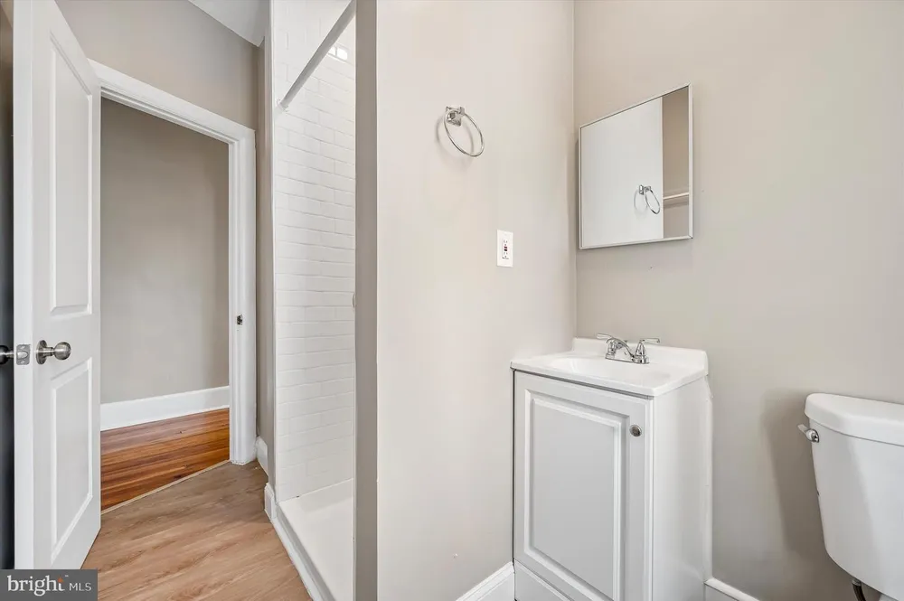1338 Wagner Ave, Philadelphia, PA 19141