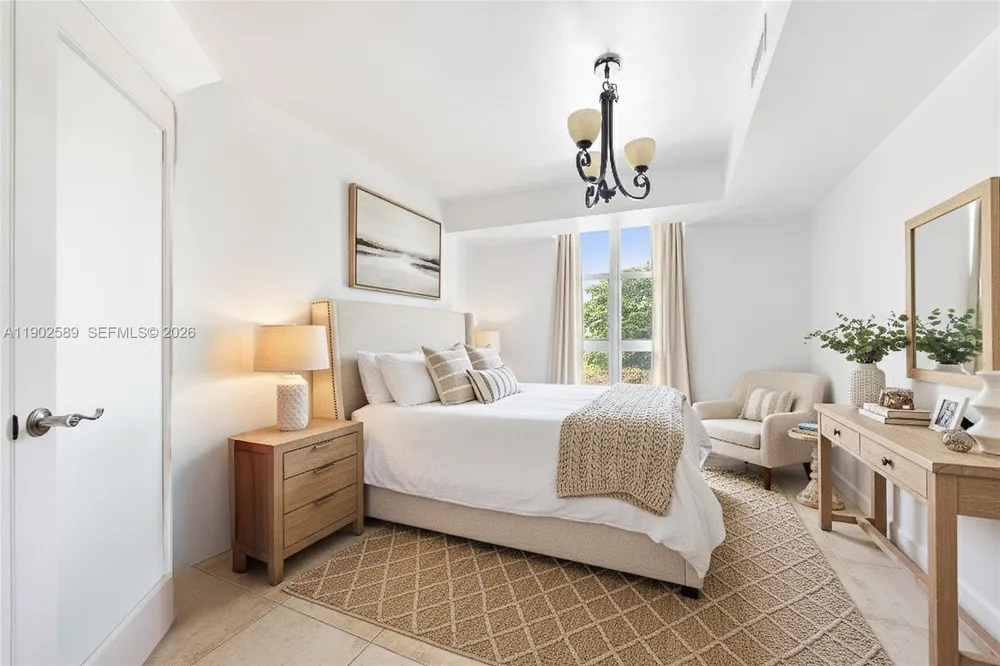 4000 TOWERSIDE TER, Miami, FL 33138