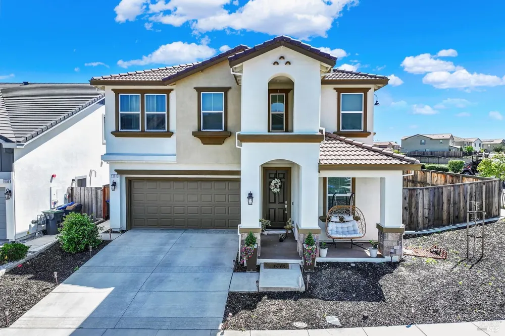 1501 Nightfall Ln, Fairfield, CA 94533