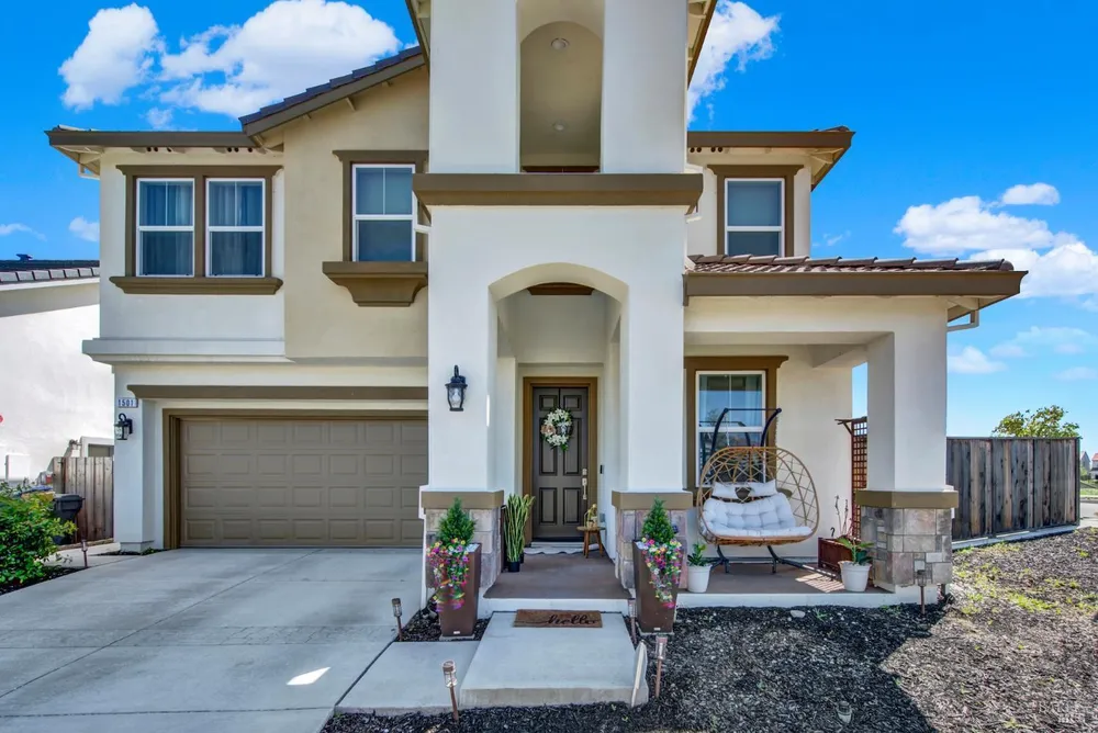 1501 Nightfall Ln, Fairfield, CA 94533